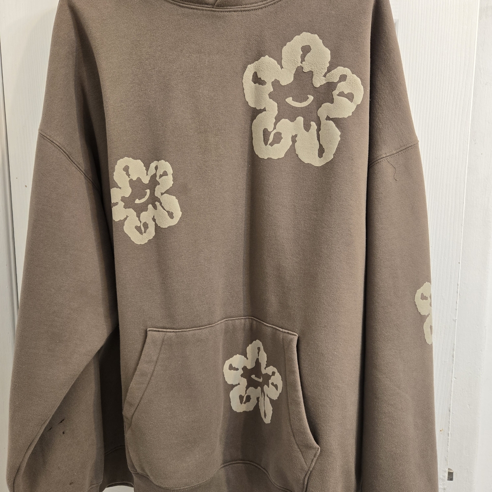 Men's Crewneck Sweater with Floral Design